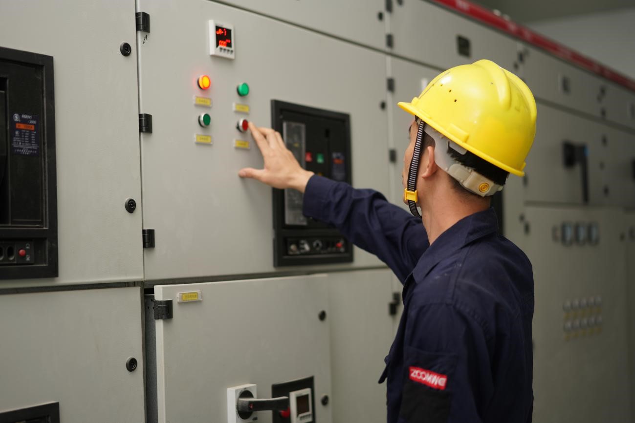 再獲殊榮！中偉新材料國家級(jí)“智能車間”項(xiàng)目驗(yàn)收通過